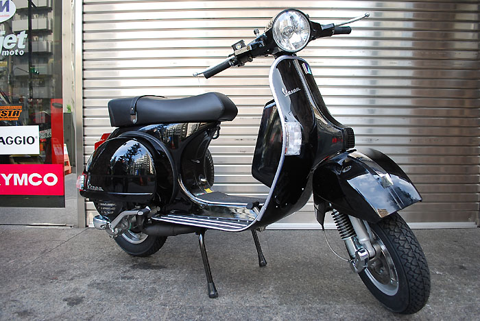ベスパpx150 黒 ストライプデザイン シート は VESPA ベスパ PX125 