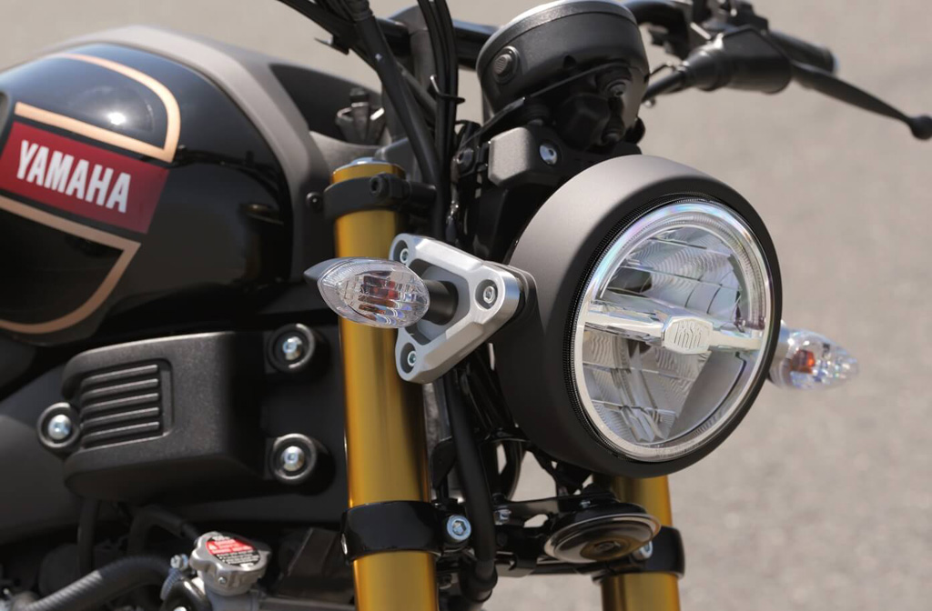 XSR155