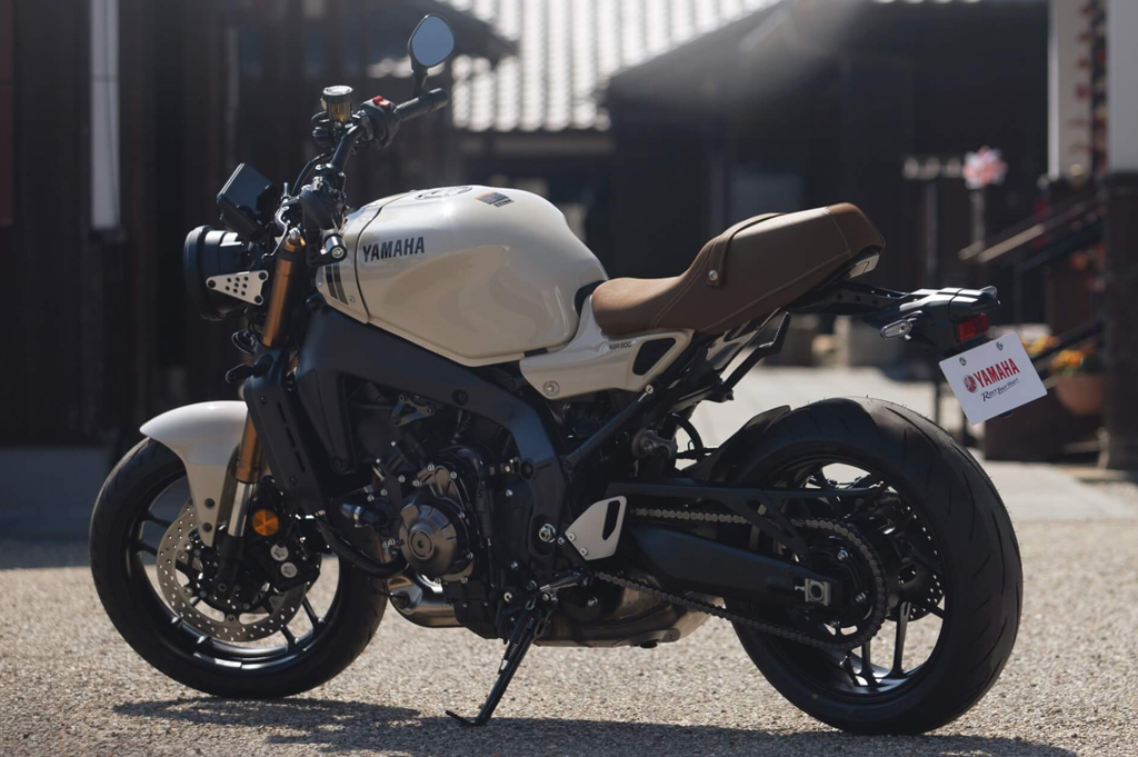 XSR900